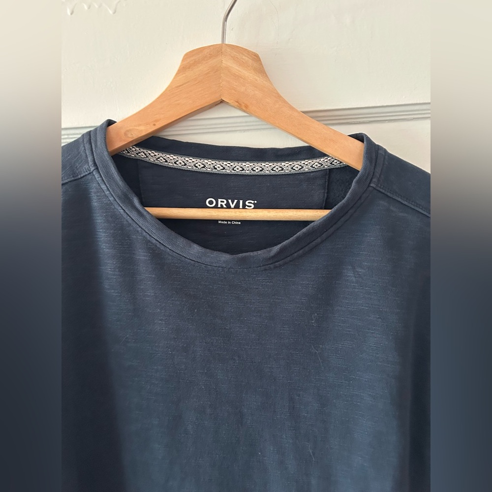 Orvis Navy Blue Crew Neck sweatshirt women’s XL 100% cotton